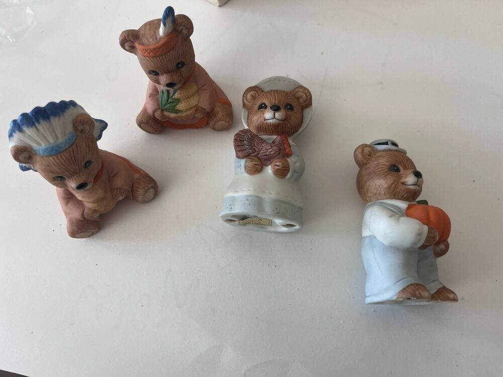 HOMCO 1st Thanksgiving Bears Family #5312 And Easter Bears Family #1430 W/box